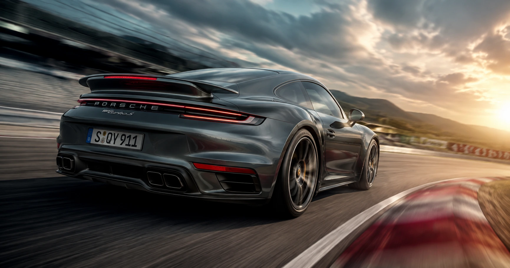 Đặc điểm nổi bật của porsche 911 turbo s v8 - image 2 Đặc điểm nổi bật của porsche 911 turbo s v8 - image 2